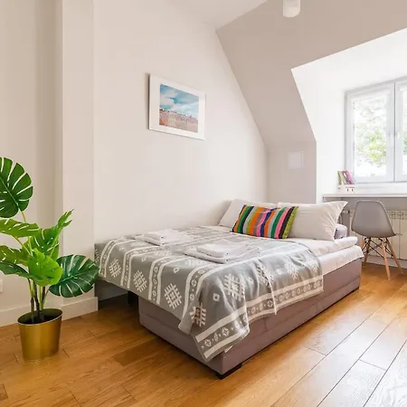 Apartment Rodzinny I Przytulny Z Jedna Sypialnia W Warszawie By Rent Like Warsaw